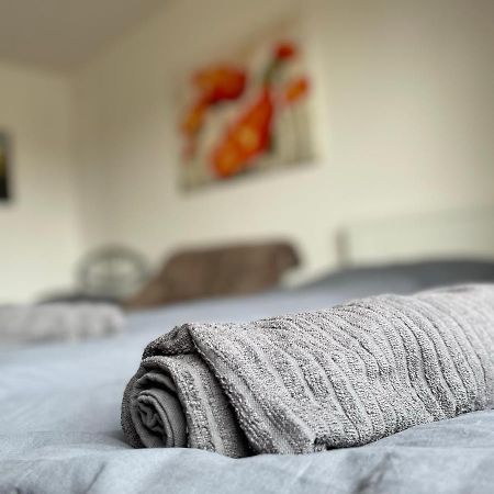 Schoene Zentrale Zimmer In Wilhelmshaven Apartment ภายนอก รูปภาพ