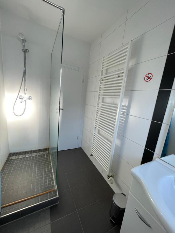 Schoene Zentrale Zimmer In Wilhelmshaven Apartment ภายนอก รูปภาพ