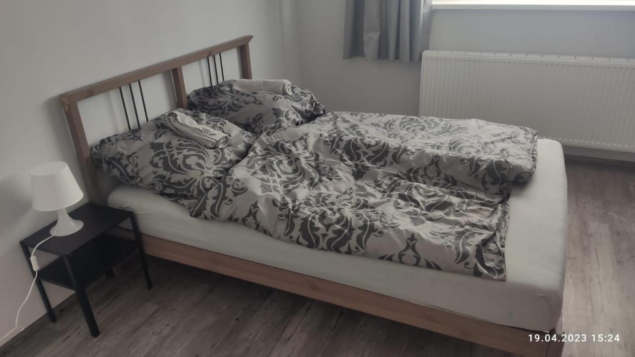 Schoene Zentrale Zimmer In Wilhelmshaven Apartment ภายนอก รูปภาพ
